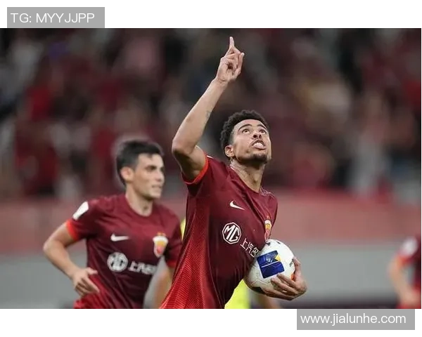 柔佛球员艾曼:尽管场地困难我们依然全力专注于比赛 柔佛球员艾曼:尽管场地困难我们依然全力专注于比赛